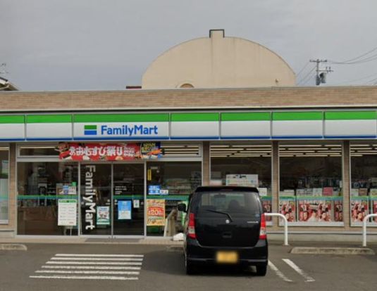 ファミリーマート 岩沼たけくま店の画像