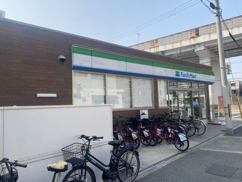 ファミリーマート 針中野二丁目店の画像