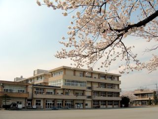 中川小学校の画像