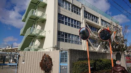 摂津市立千里丘小学校の画像