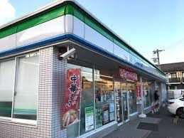 ファミリーマート 春日井西本町店の画像