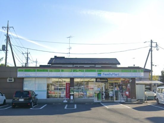 ファミリーマート 熊谷平戸店の画像