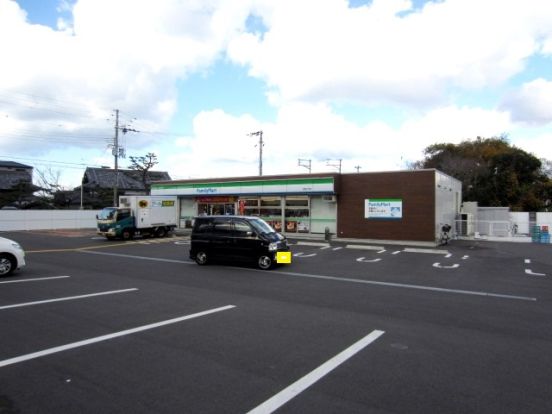 ファミリーマート 熊取五門店の画像