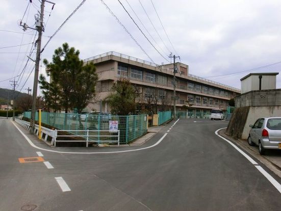 福山市立坪生小学校の画像