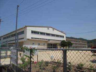 福山市立加茂小学校の画像