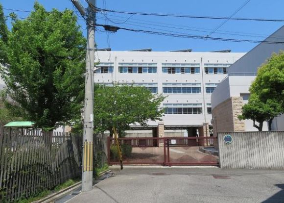 神戸市立長田中学校の画像