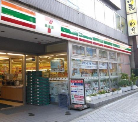セブンイレブン　横浜日吉本中央通り店の画像
