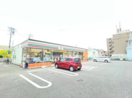 セブンイレブン 尾張旭東本地ヶ原町店の画像