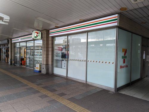 セブンイレブンハートインプリコ西明石店1階の画像