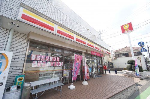 ニューヤマザキデイリーストア 千葉仁戸名町店の画像