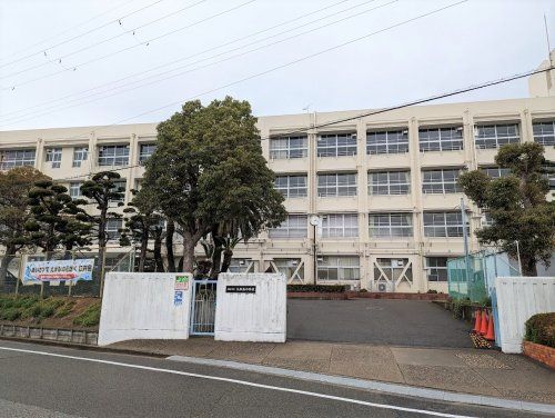 明石市立江井島中学校の画像