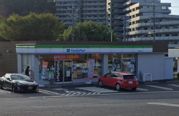 ファミリーマート 鵜沼東町店の画像