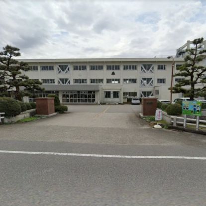 滑川市立東部小学校の画像