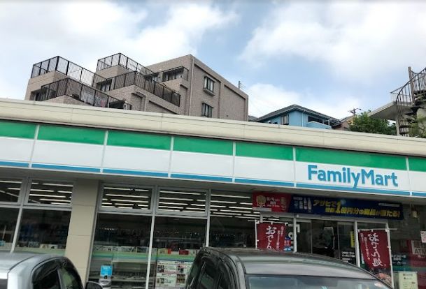 ファミリーマート 六ッ川二丁目店の画像