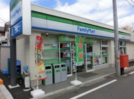 ファミリーマート 横浜釜台町店の画像