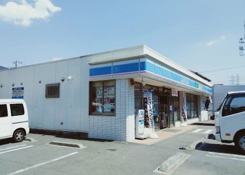 ローソン 港北鳥山町店の画像