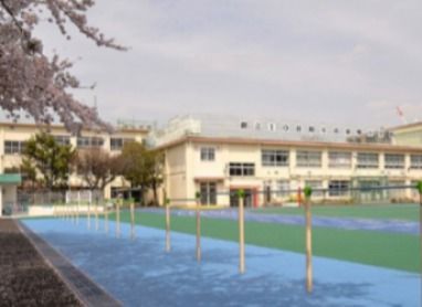 豊島区立西巣鴨小学校の画像