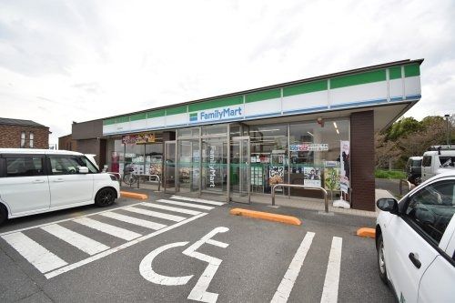 ファミリーマート深谷田中店の画像
