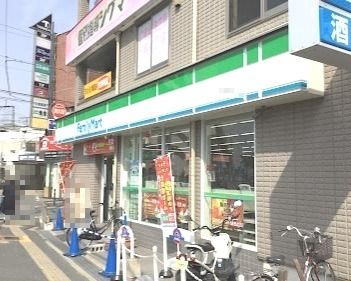ファミリーマート 豊津駅前店の画像