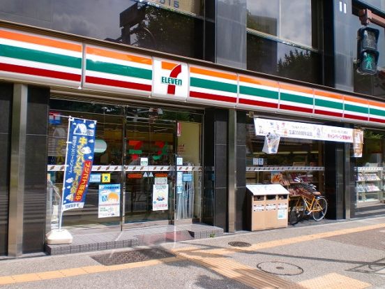 セブンイレブン文京神田明神下店の画像