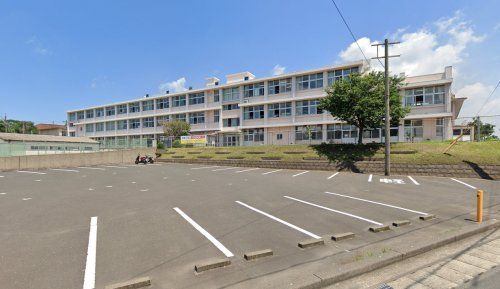 鹿屋市立西原小学校の画像