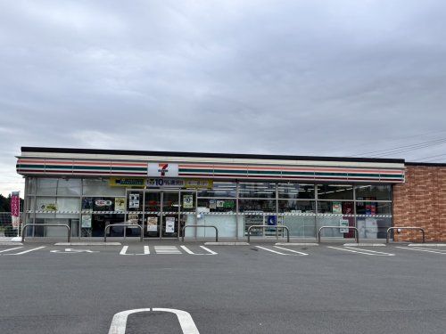 セブンイレブン　桶川倉田店の画像