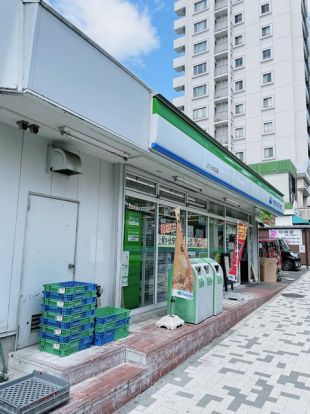 ファミリーマート さくらが丘店の画像