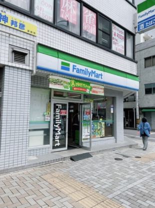 ファミリーマート 東山公園駅前店の画像