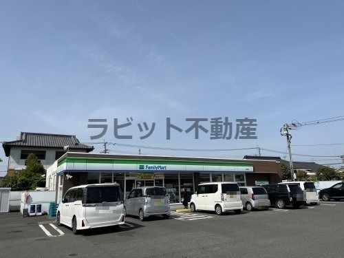 ファミリーマート 若葉町店の画像