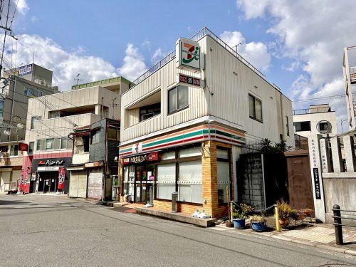 セブンイレブン 八尾山本町1丁目店の画像