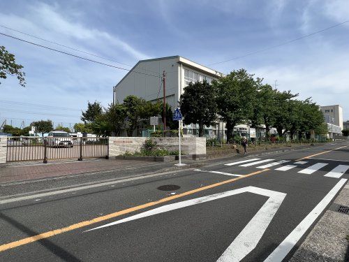 横浜市立上郷小学校の画像