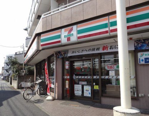 セブンイレブン　川崎渡田東店の画像