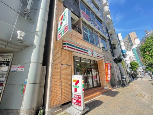 セブン-イレブン 神戸生田新道店の画像