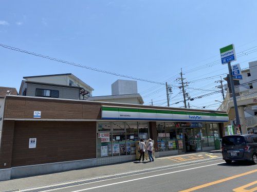 ファミリーマート寝屋川　池田本町店の画像