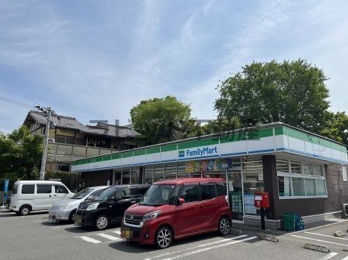 ファミリーマート 本城いそいち店の画像