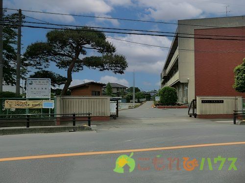 鴻巣市立共和小学校の画像