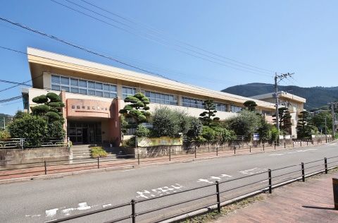 篠栗町立篠栗中学校の画像