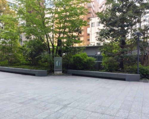 住友不動産新宿セントラルパークタワー公開空地の画像