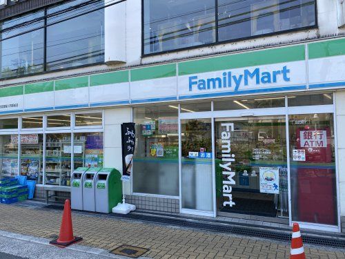 ファミリーマート　寝屋川市駅前店の画像