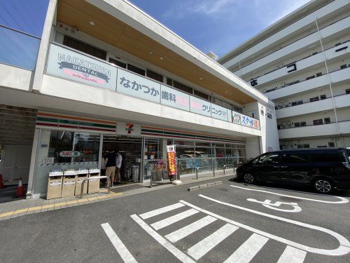 セブンイレブン　門真末広町店の画像