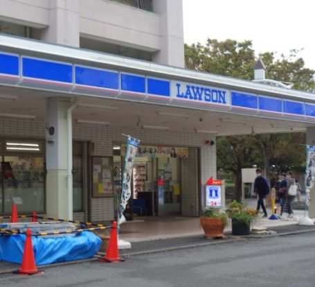 ローソン 本郷台駅前店の画像