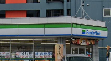 ファミリーマート 長田東二丁目店の画像
