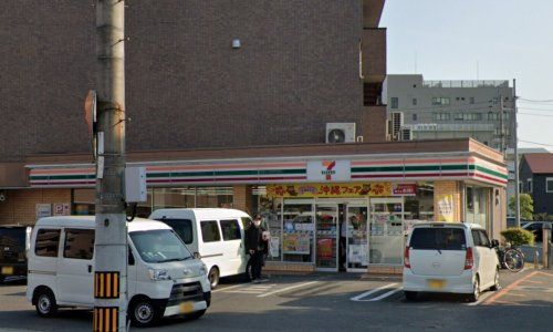 セブンイレブン 徳島中常三島店の画像