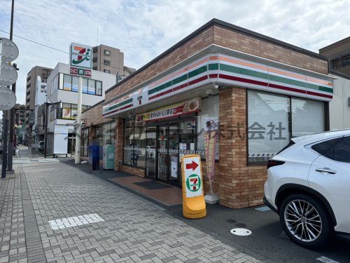 セブンイレブン 藤沢遊行通り店の画像