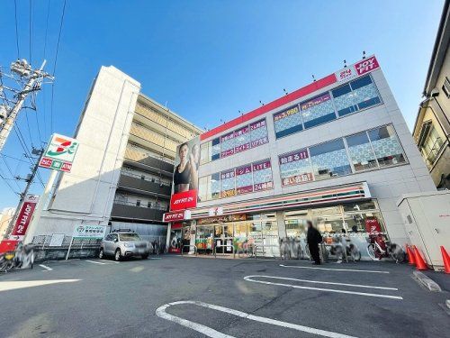 セブンイレブン東武練馬駅北口店の画像