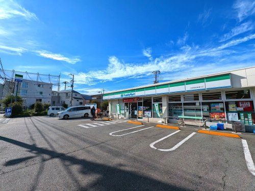 ファミリーマート田柄豊島園通り店の画像