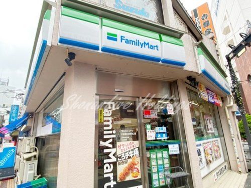 ファミリーマート 小田急町田駅南口店の画像