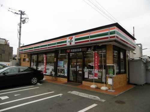 セブンイレブン 保谷本町店の画像