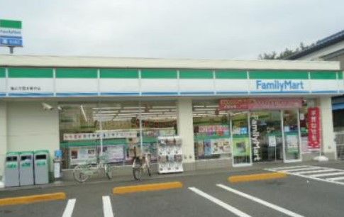 ファミリーマート 大宮本郷町店の画像