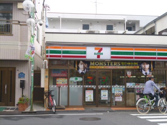 セブンイレブン池袋本町１丁目店の画像